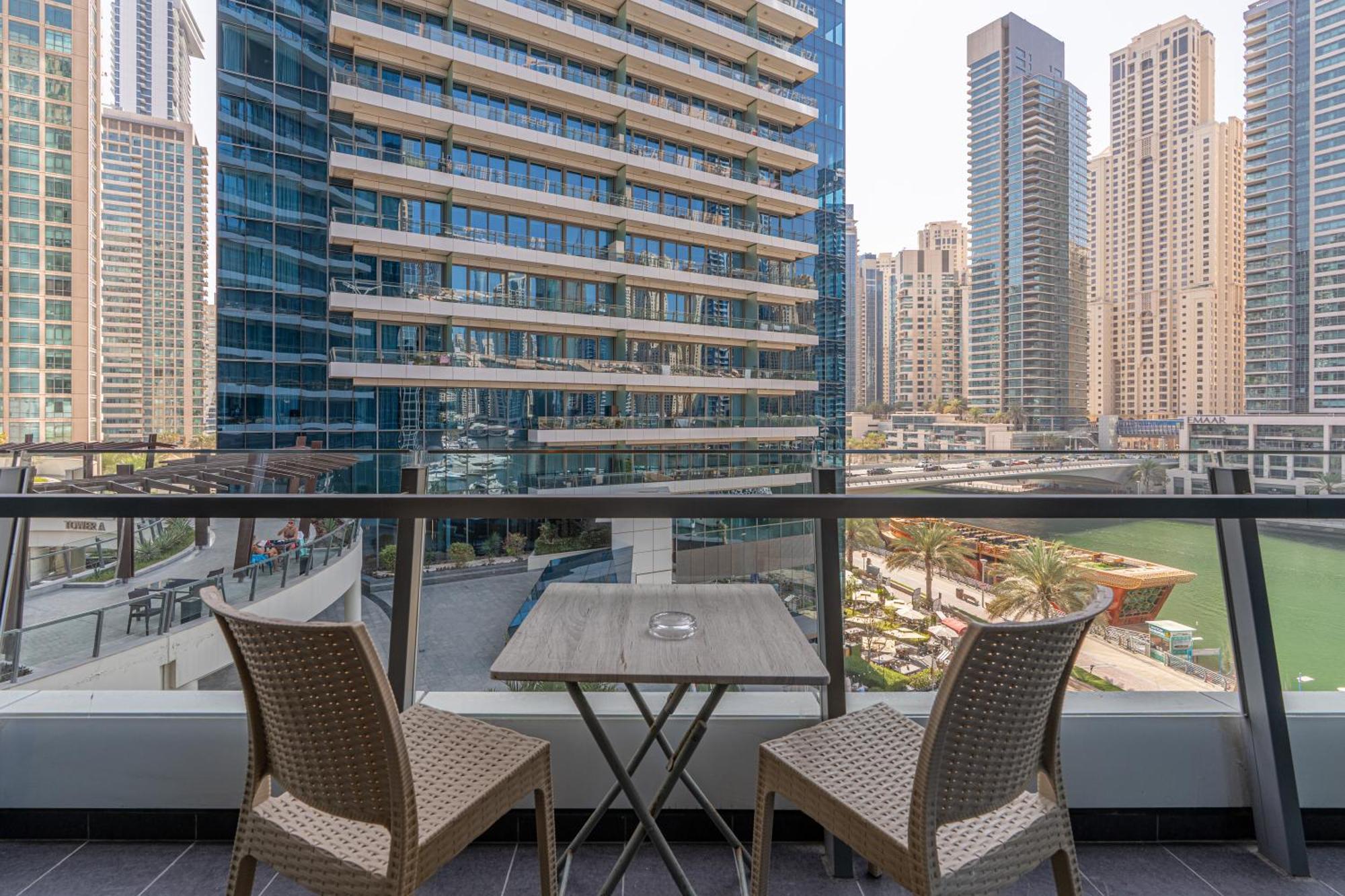Silverene Towers - Home Of Choice ดูไบ ภายนอก รูปภาพ